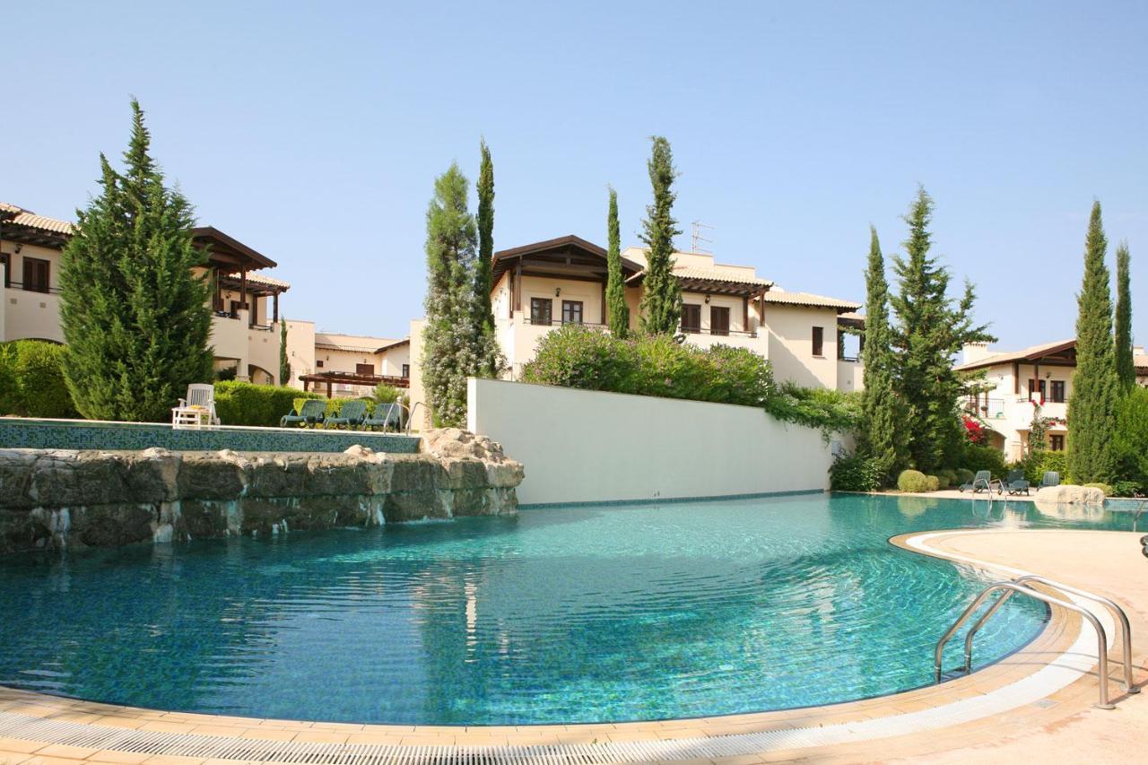 קוקליה Helios Heights Spirits, Aphrodite Hills Golf Resort מראה חיצוני תמונה