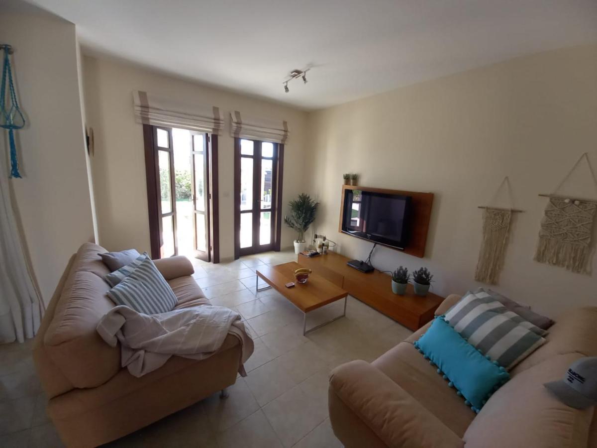 קוקליה Helios Heights Spirits, Aphrodite Hills Golf Resort מראה חיצוני תמונה